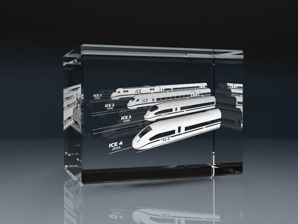 3D Glasblock mit Gravur verschiedener ICE-Zugmodelle als edler Werbeartikel