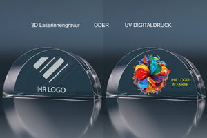 Hochwertige Trophy Arcus Trophäe aus Kristallglas mit geschwungenem Design und maßgeschneiderter 3D Lasergravur für außergewöhnliche Auszeichnungen