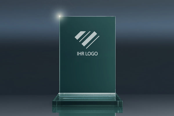 Hochwertige Trophy Window Trophäe aus Kristallglas mit stilvollem Fensterdesign, perfekt für personalisierte 3D Lasergravuren und beeindruckende Firmenpreise