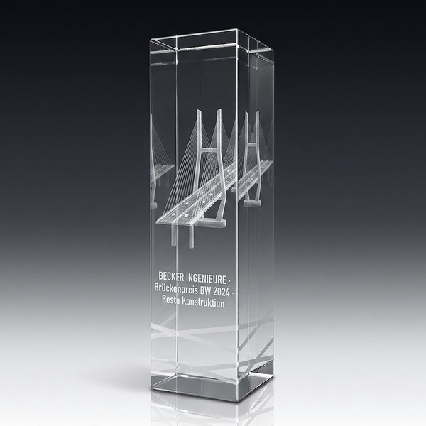 Trophy ROYAL in crystal glass – customisable award, product view 1