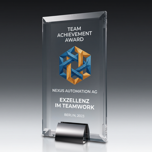 Trophy METRIX aus Kristallglas – personalisierbarer Award, Produktansicht 3