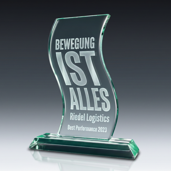 Trophy THIN WAVE in crystal glass – customisable award, product view 2