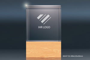 Kristallglas Block mit Holzsockel und graviertem Logo, Werbeartikel, 200x135x50mm
