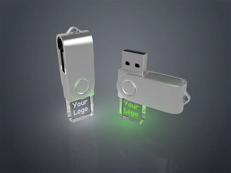 Kristall USB-Stick mit silbernem Gehäuse und gravierbarem Glas, grün beleuchtet